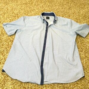 Button down short sleeve shirt.